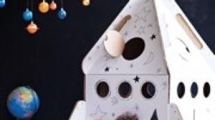 Детский домик из картона ракета